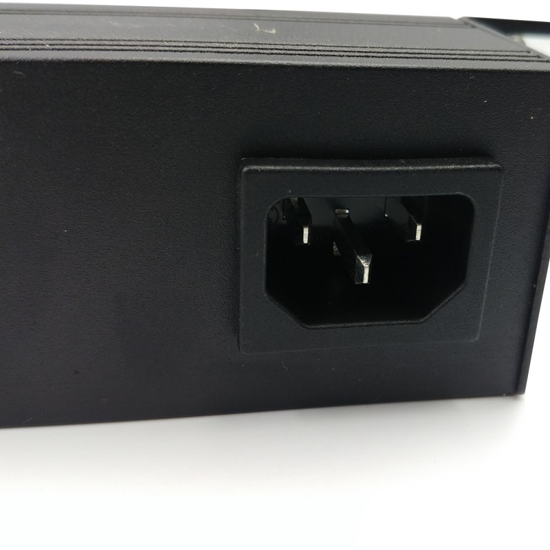 DigitMX NETPRO NP-CPDU6I 1U 6-way PDU 13A IEC plug