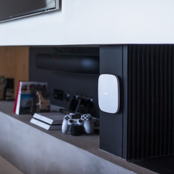 AJAX TCP-IP/GSM Alarm Hub White