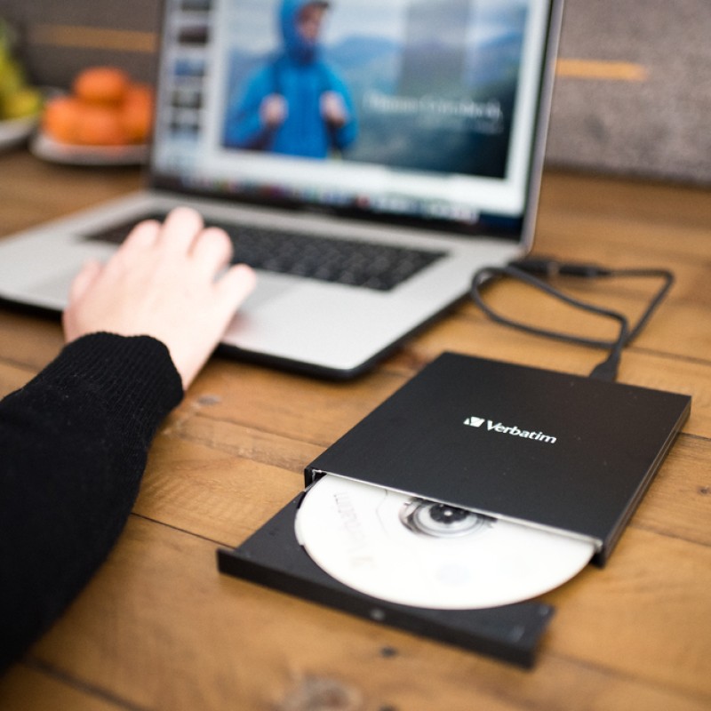 Verbatim External Slimline CD/DVD Writer USB 3.2 USB-C Black