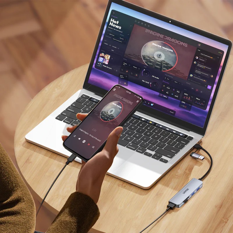 Unitek USB-C Hub 3xUSBA SD/Micro SD Card Reader H1320A