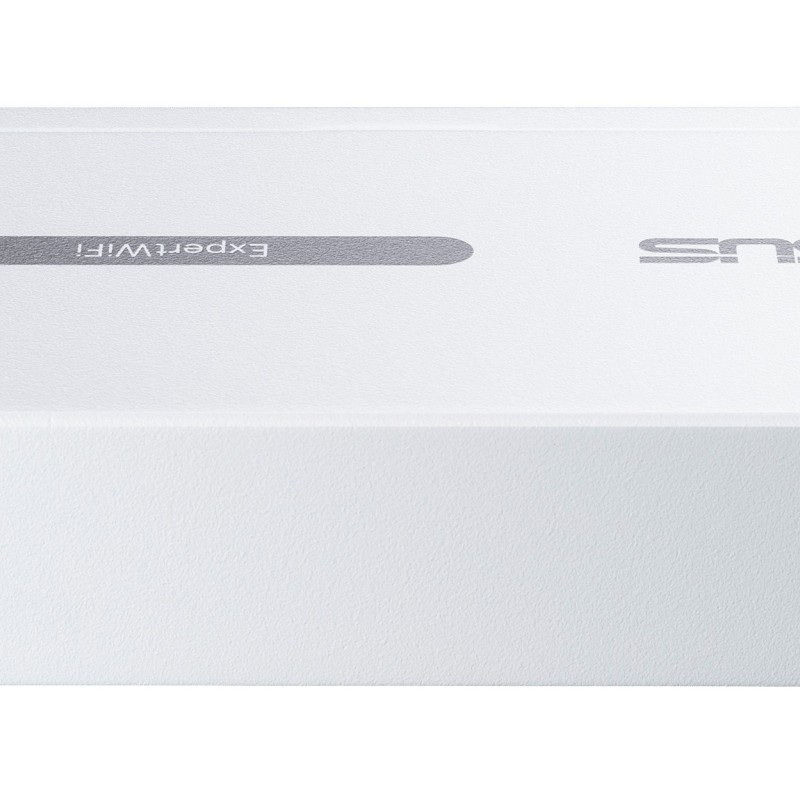 ASUS NETWORKING Switch PoE Managed 5-Ports with 4 PoE+ 60W EBP15